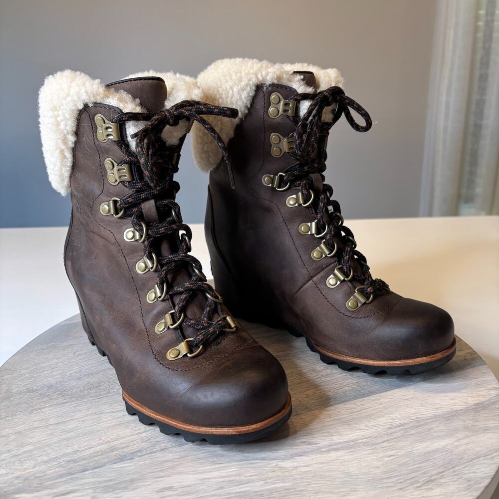 Sorel Conquest Wedge II Shearling Lace Up Boots Brown Leather Size 8